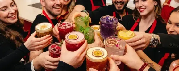 Барная вечеринка: "Хемингуэй дайкири", "Брамбл" & "Московский мул" | 18+
