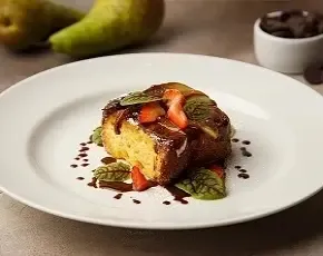 Пряный французский тост с грушей