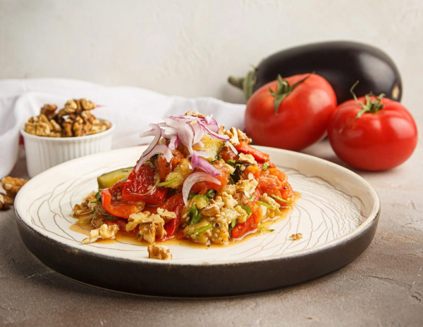 Секреты Кавказа: аджапсандал, хинкали с говядиной и пирог с грушей | 16+