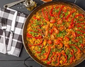 Паэлья с индейкой и грибами