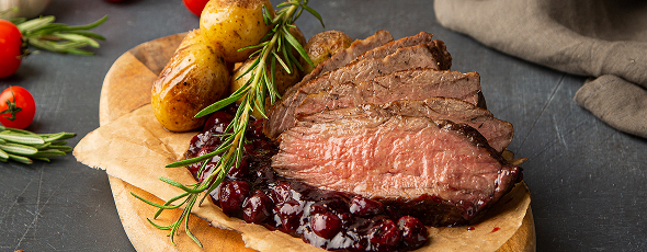  И рыба, и мясо! Тартар, стейки и шоколадный брауни | 16+