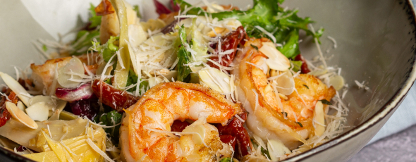 Кухня Средиземноморья: фетучини с песто, креветки и лимонный тарт