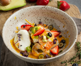 Воскресный бранч: утка с грушей, французский тост с морепродуктами, брауни с миндалем | 18+