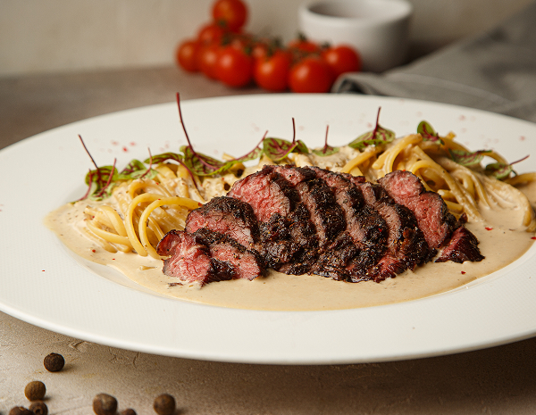 Gentlemen’s Brunch: безлимитное игристое настроение! | 18+