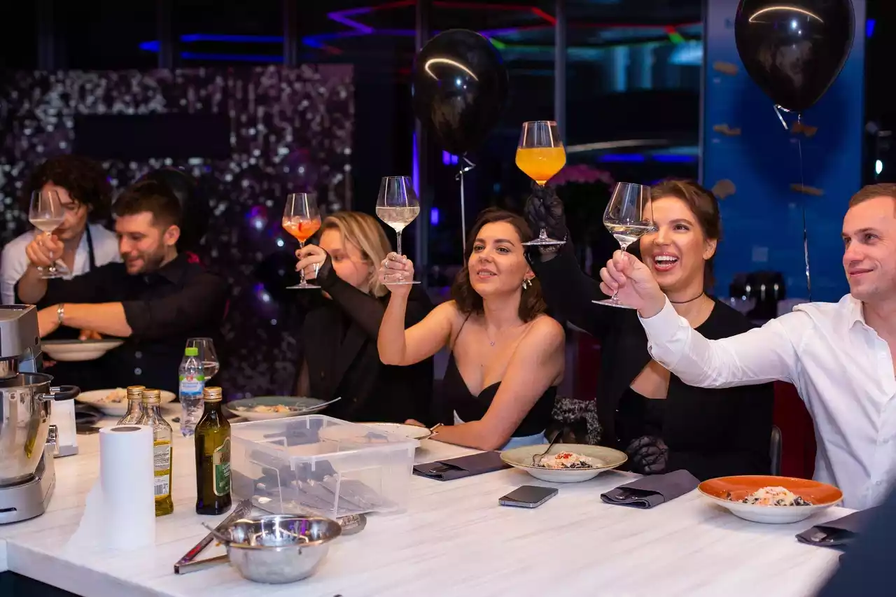 Корпоративные мероприятия (18+)